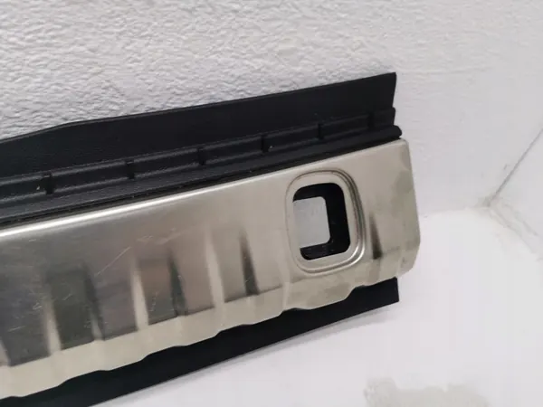 Takavyön suojus OEM 9819348477 Peugeot 508 II:lle image 6