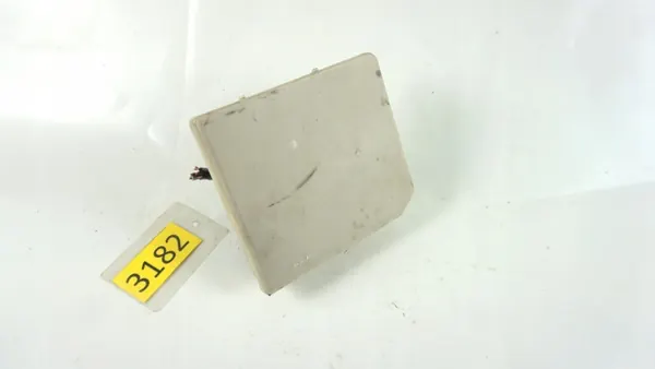 Módulo Caixa de Fusíveis OEM 284B7AX61A Nissan Micra K12 image 3