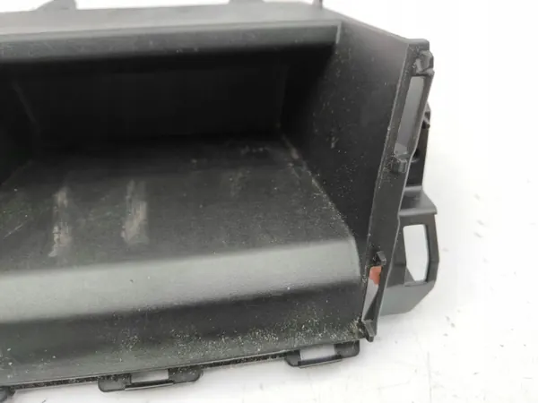 Bandeja salpicadero Suzuki Vitara 2019 OEM 7382354P0 image 9