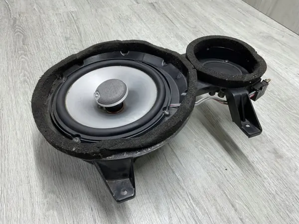 Luidspreker voorlinkerdeur OEM 1298201902 Mercedes SL R129 image 3