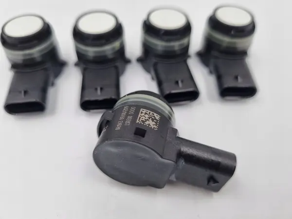 Parkeringssensor PDC BMW X5 F15 F45 G30 X1 F48 Vit U300 image 3