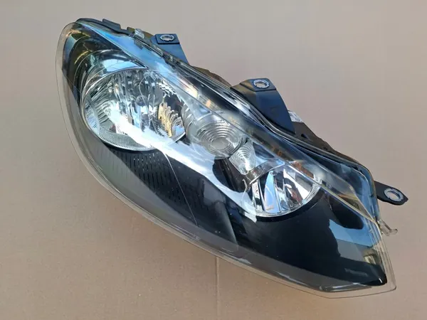 Farol Direito VW Golf VI Original image 2