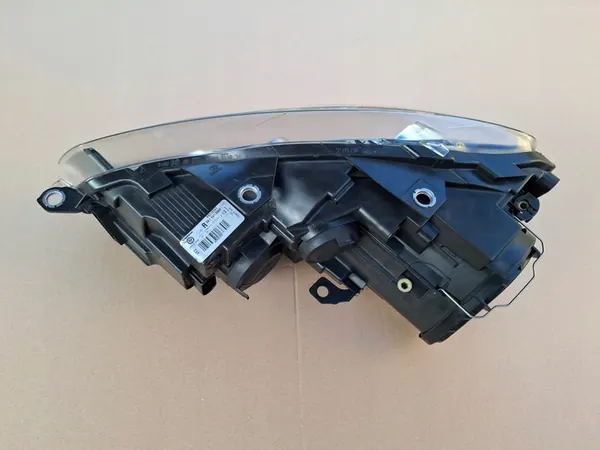 Farol Direito VW Golf VI Original image 3