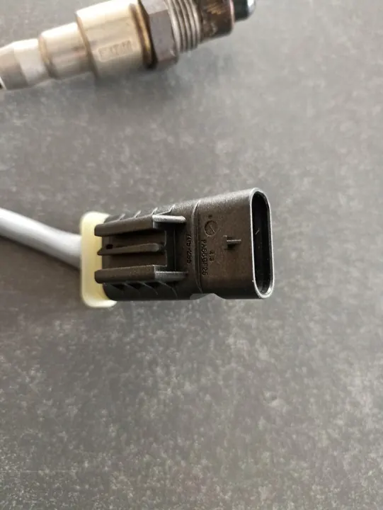 SONDA LAMBDA BMW F40 F44 F45 F46 F48 F39 B38 B48 OEM 8631393 image 3