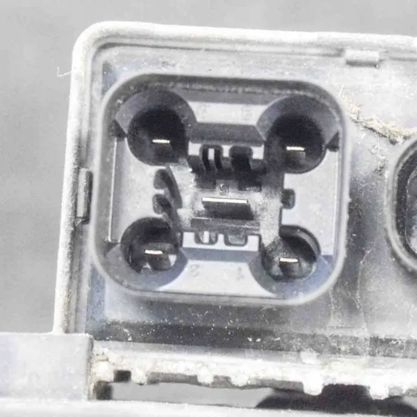 Vela de incandescência Ford OE BK2112B681AA usado image 4