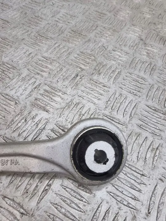 Porsche Cayenne 2023 Braccio di Controllo Anteriore Destro OEM 4m0407510f image 4