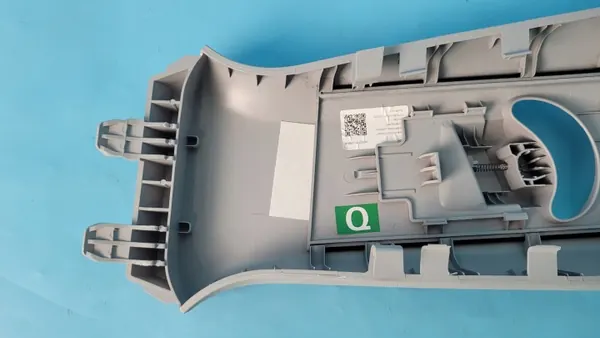 Chery Omoda 5 B-Säulenabdeckung rechts OEM 403005011AA image 7