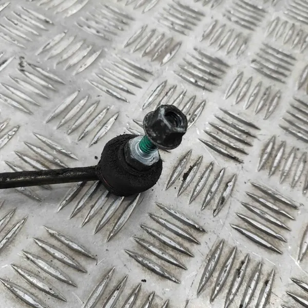 Etuoikea Stabilointilinkki OEM 99634307002 Porsche 911 image 6