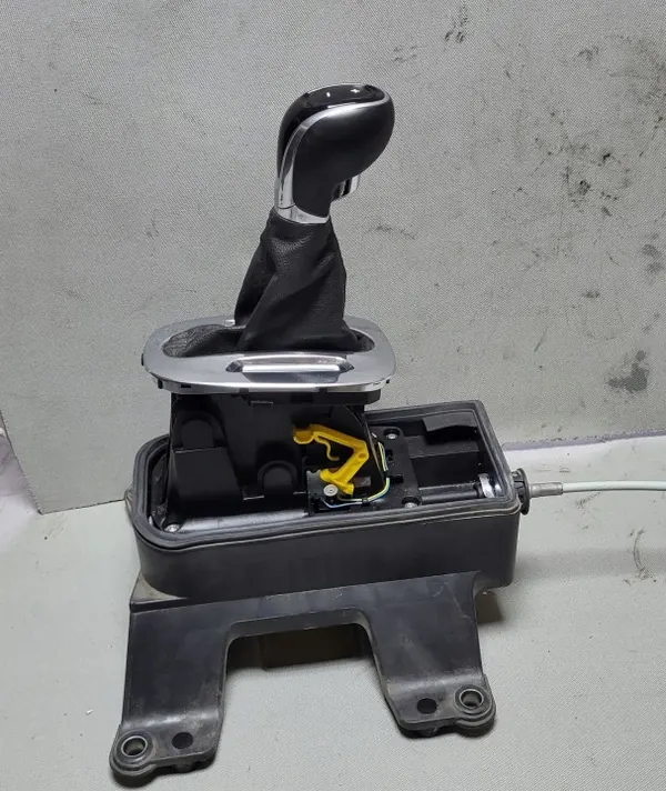 Levier de Vitesse OEM 13390689 pour Opel Corsa E Automatique image 4