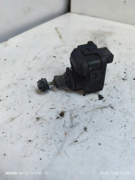 Régulateur Phare OEM 260567F001 pour Nissan Terrano II image 2