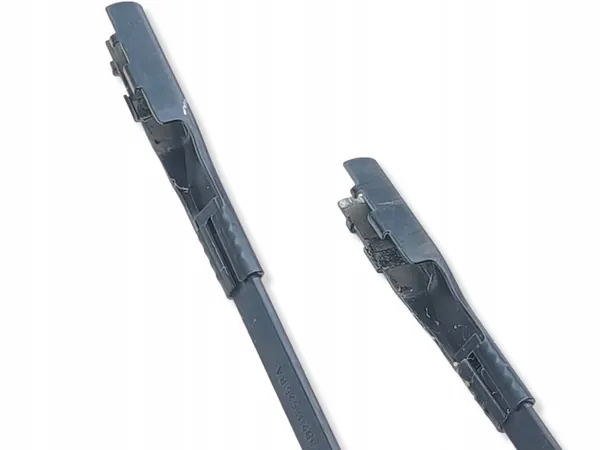 Braço do limpa-vidros Land Rover Evoque II 2019 OEM K8D217526AA image 4