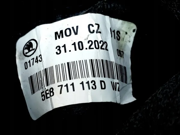 Pommeau de levier OEM 5E8711113D pour Skoda Octavia IV image 6