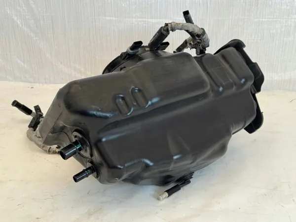 Bomba combustível Iveco Daily OEM 5802823910 - Usado image 4