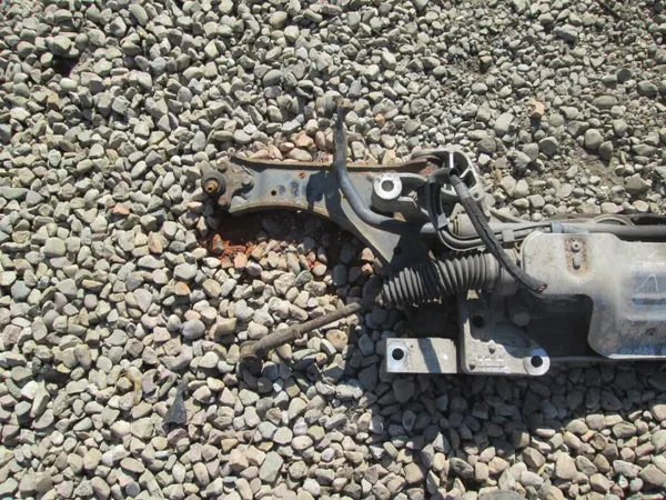 OEM BELKA ZAWIESZENIA Etujousipalkki VW Golf V image 3