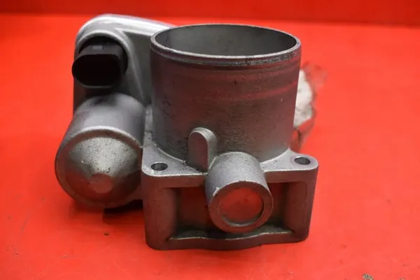 Drosselklappe VW Golf 4 1.6 16V 105 PS 97-06 OEM 703703770 image 4