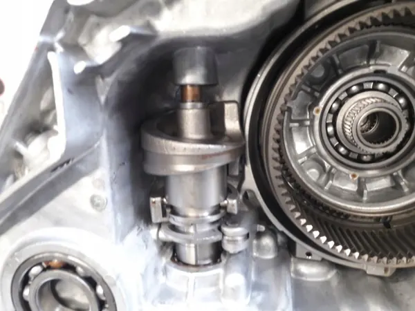 Transfer Case Housing Mercedes GL X164A A1642801200 image 8