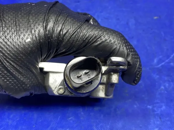 OEM 06B103741D Kamaxelregulator Audi A4 B6 2.0 image 10