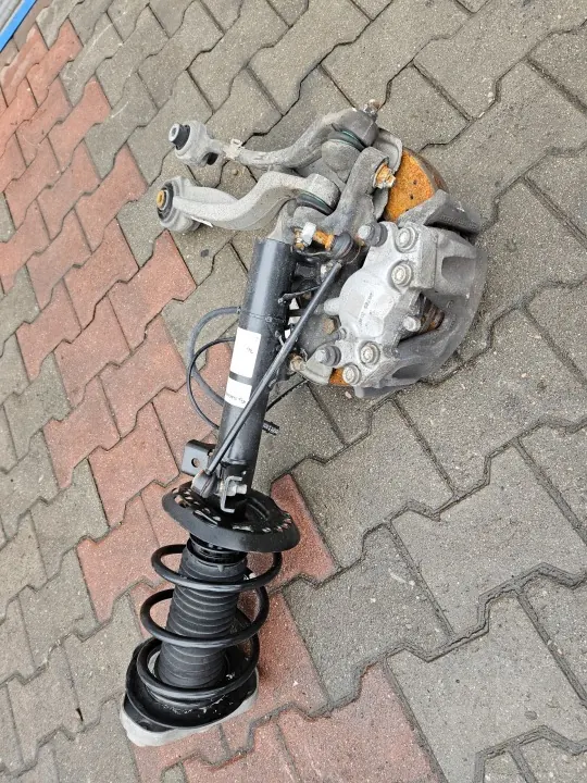 Mercedes CLS 218 3.0 CDI Vasen Nivelvarsi OEM image 4