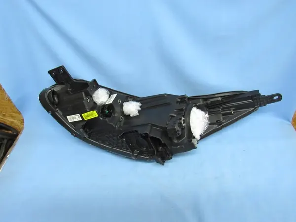 Faros Derecho Kia Sportage IV Halógeno Europa image 9