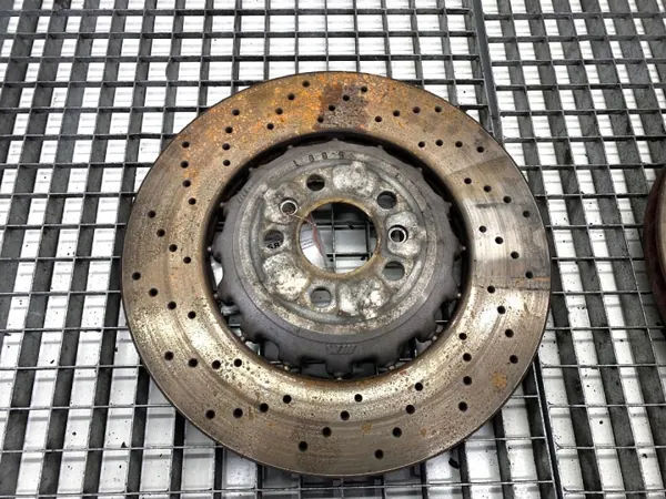 Disques de frein arrière OEM 7991103 pour BMW G30 image 5