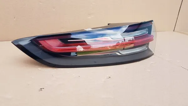 Luz Trasera Izquierda Porsche Cayenne image 5