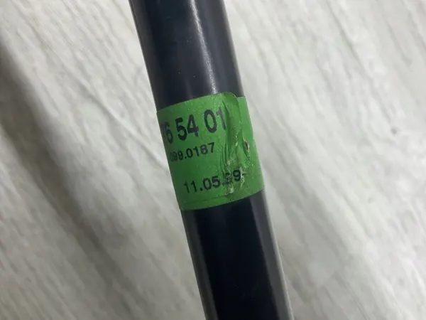 Säkerhetsventilrör OEM 1294765401 för Mercedes-Benz image 8