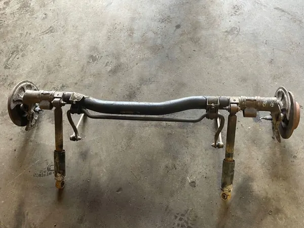 OEM 2K5501101E Bakaxelbalk för Volkswagen Caddy image 7