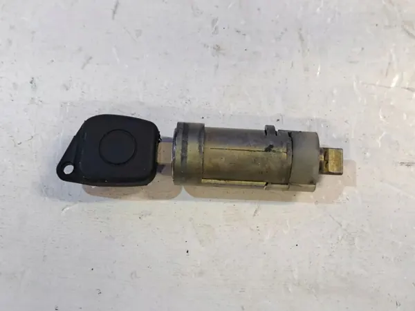 Insert de serrure Saab 95-96 2006 OEM 32017855 image 4