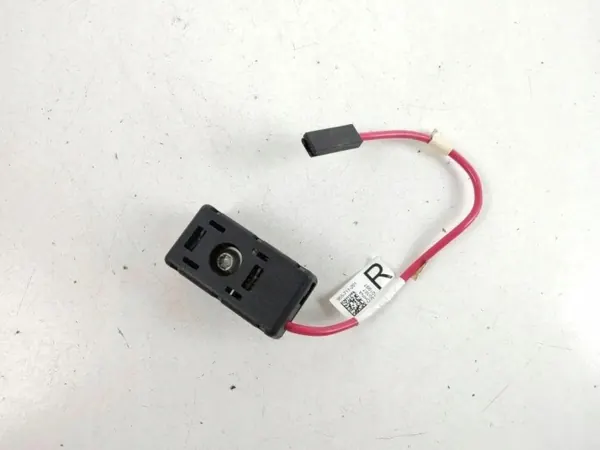 Amplificateur antenne Tesla OEM 150942100B - Occasion image 2