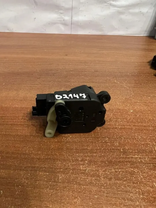 Motor de válvula D2147 para Mercedes-Benz C W203 2003 image 3
