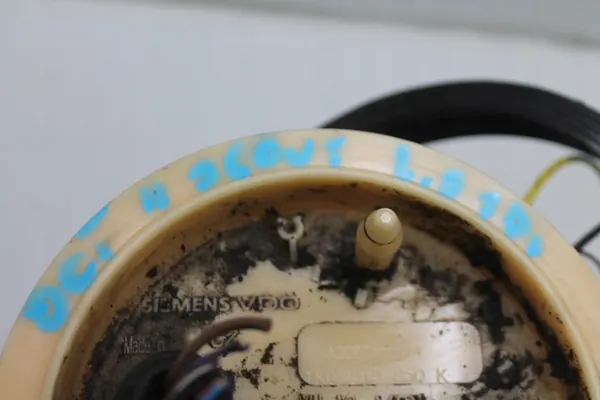 Bomba de combustível Audi OE 1K0919050K image 2