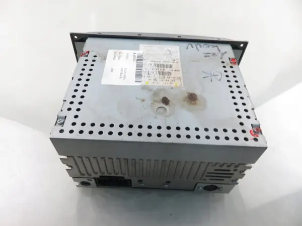 Radio CD Suzuki OEM 3910159J82 - Usado image 4