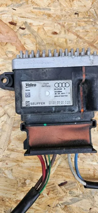 Audi OE 8K0959501F Kylarfläktkontroller image 3