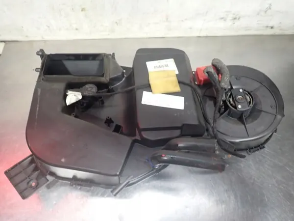 Gebläsemotor OEM 7M3819004A für VW Sharan image 3