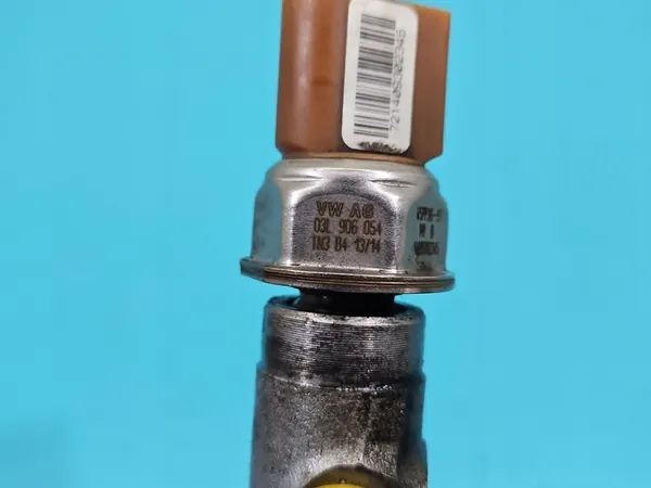 Trilho de combustível sensores VW Passat B7 2.0 TDI image 9