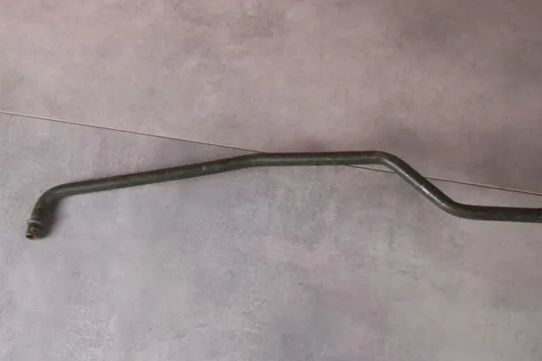 Ölkühler Ablaufrohr OEM 7524847 für BMW E65/E66 image 3