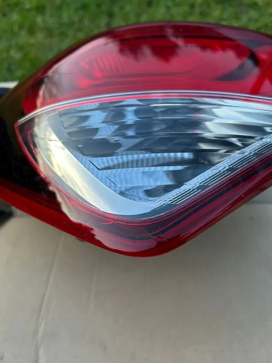 Luz Trasera Izquierda Hyundai i20 II 14-18 OEM 92401-C8000 image 8