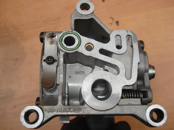 VW Audi Q7 3.0 TDI Olje pump 059115103BQ image 4