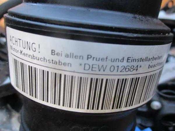 VW Audi Q7 3.0 TDI Olje pump 059115103BQ image 8