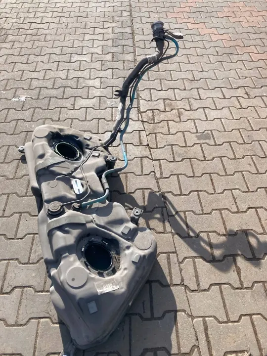 Tanque combustível Mercedes-Benz OEM 2044708301 C-Class image 2
