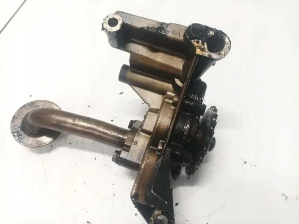 Öljypumppu OEM 038115121a VW Passat 2.0L 2007 image 3