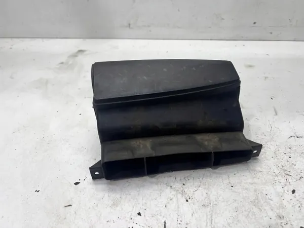 Prise d'air Audi A3 8P OEM 1K0805962E - Occasion image 3