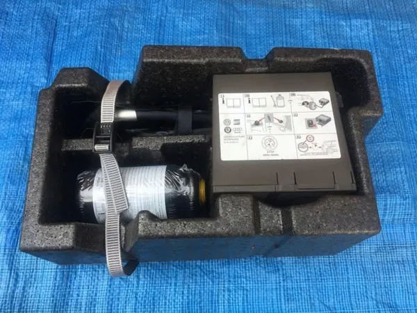 Audi Q7 Pyörän Korjaussarja OEM 4L0012615 - Käytetty image 6