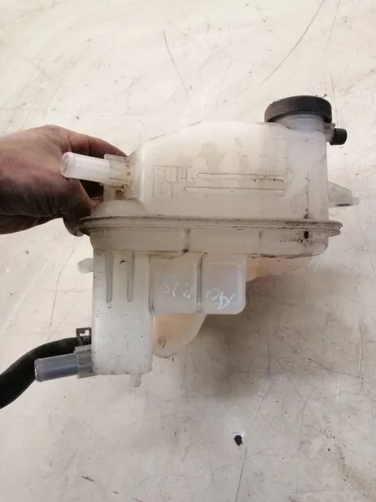 Toyota XRA4547 Kühlmittelbehälter - Gebrauchtes OE-Teil image 3