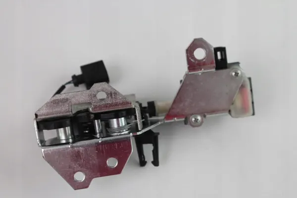 OEM 360213589 Klepvergrendeling Porsche Cayenne image 4