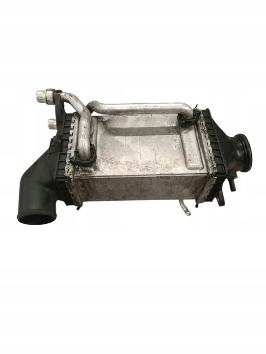 Intercooler Mercedes-Benz C W205 2018 image 4