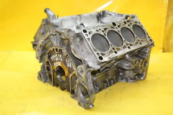 Bloco Motor Audi OE Usado para A6 C4 4.2 B V8 V10 image 2
