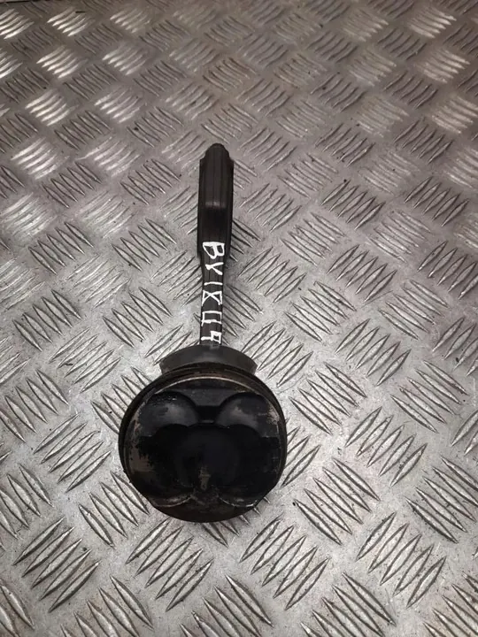 Biela BMW 1 2012 image 4