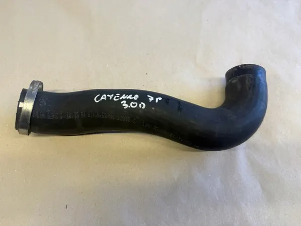Porsche 7P0145737D Intercoolerpijp voor Cayenne II 3.0D image 2