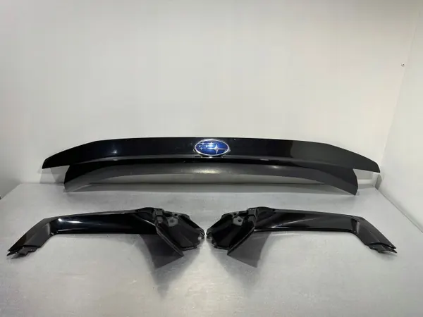 Moldura maletero Subaru Forester OEM 91112SJ080 - Usado image 7